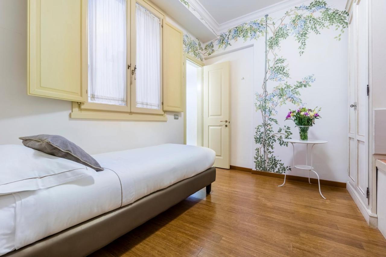 Hotel Art Atelier - Place Of Charme Флоренция Экстерьер фото