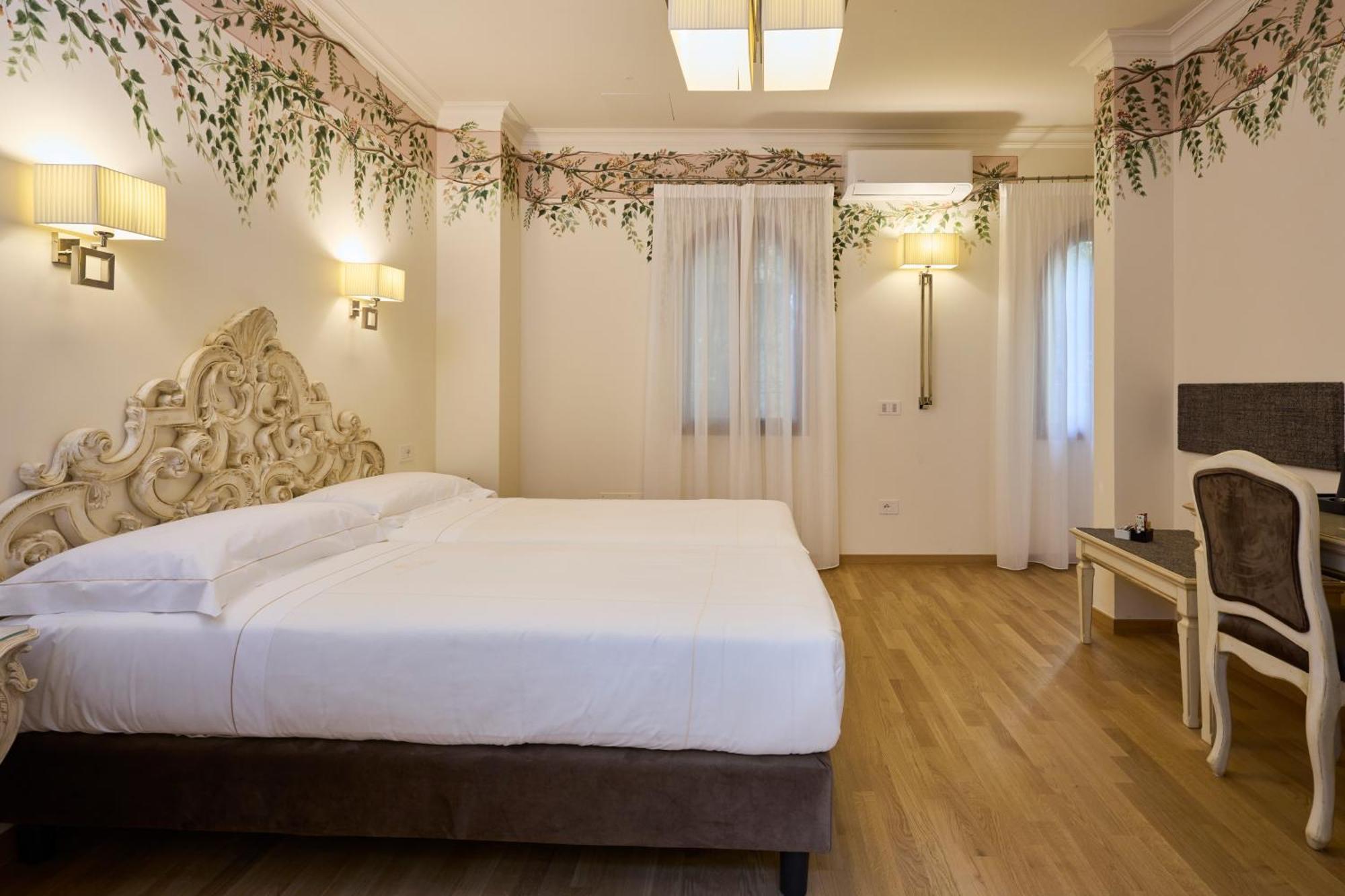 Hotel Art Atelier - Place Of Charme Флоренция Экстерьер фото
