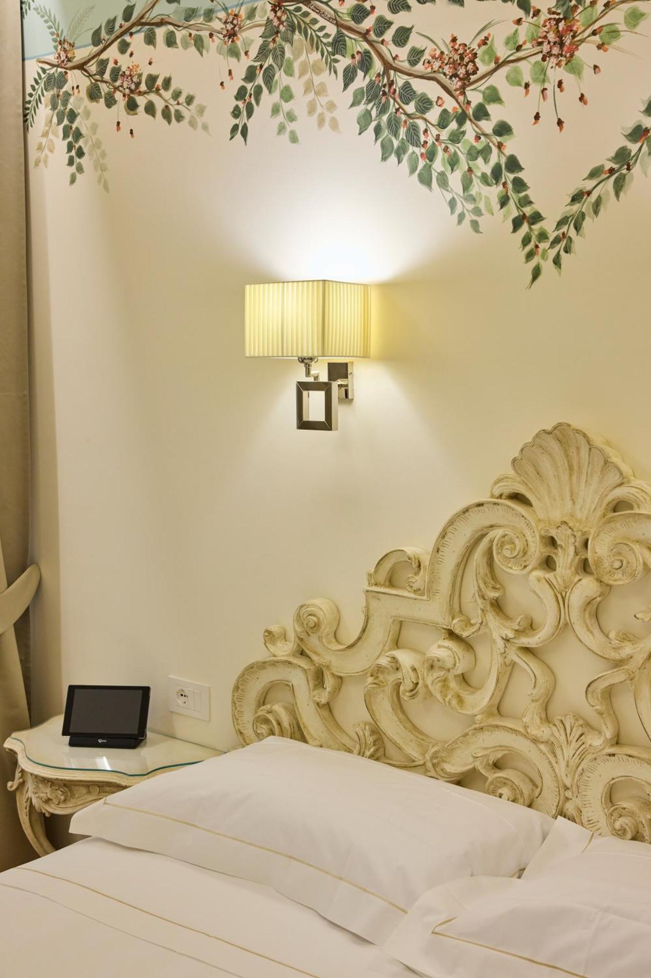 Hotel Art Atelier - Place Of Charme Флоренция Экстерьер фото